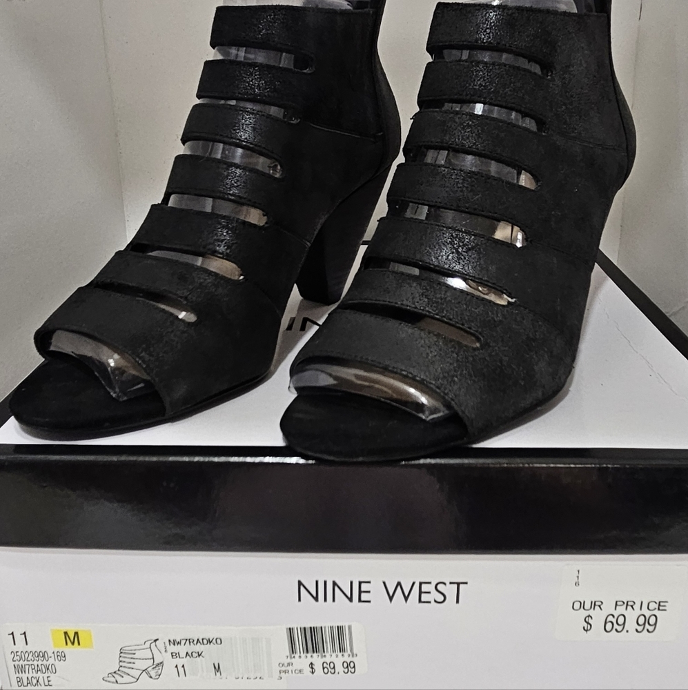 Nine West Women's Ankle Boot Black 11  buy both blk & brw pair get better price